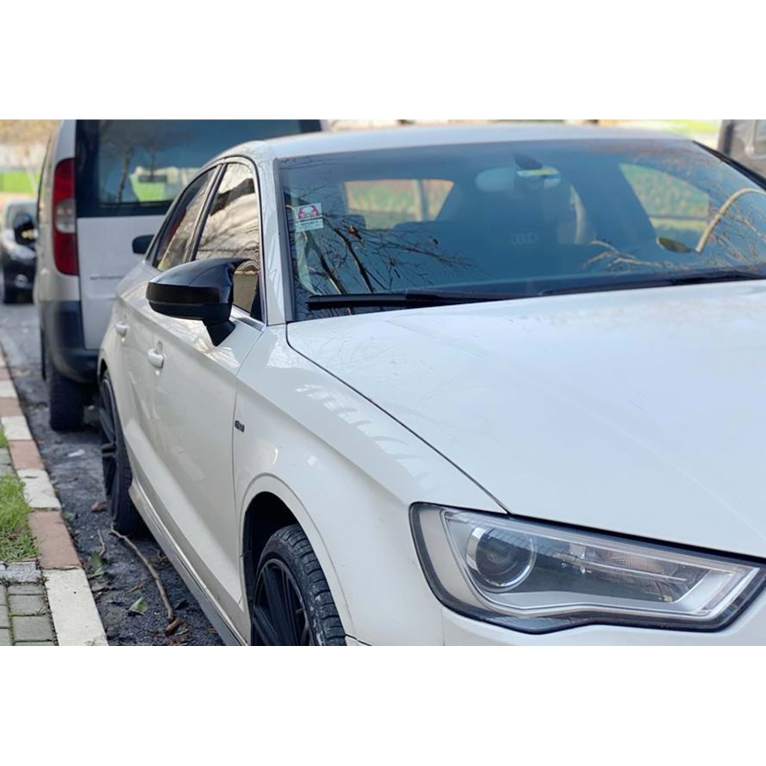 A3 8V Batman Ayna Kapağı Piano Black / 2012-2019 A3 8V Batman Ayna Kapağı Piano Black / 2012-2019