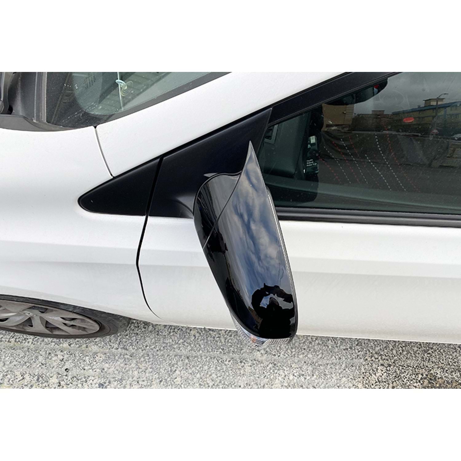 Auris Batman Ayna Kapağı Piano Black / 2012-2018 Auris Batman Ayna Kapağı Piano Black / 2012-2018