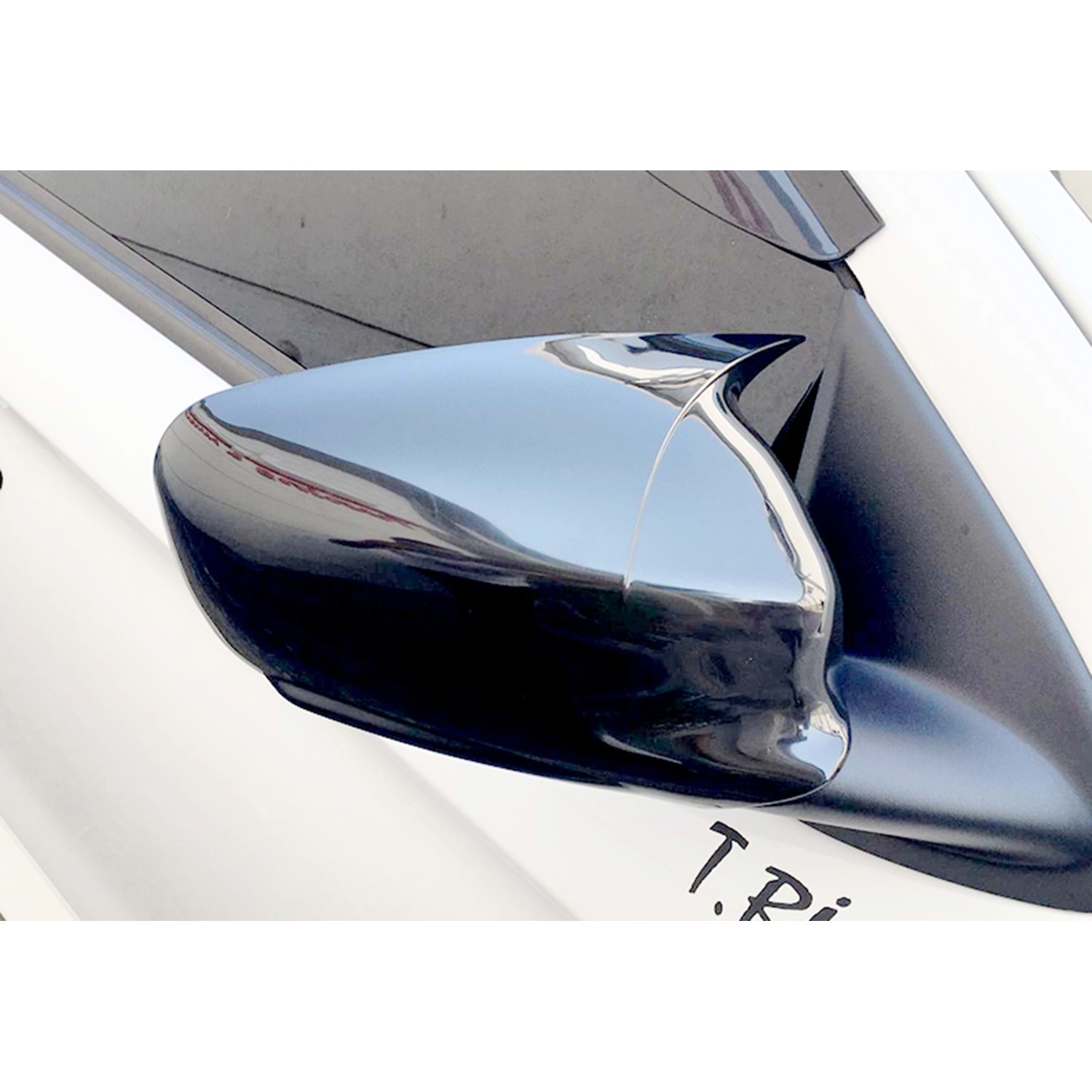 C Elysee Batman Ayna Kapağı Piano Black / 2013 ve Sonrası C Elysee Batman Ayna Kapağı Piano Black / 2013 ve Sonrası