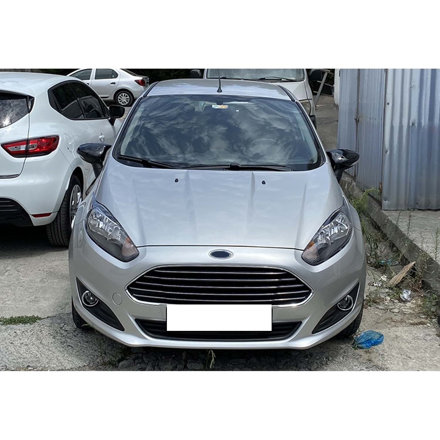 Fiesta Batman Ayna Kapağı Piano Black / 2008-2017 Fiesta Batman Ayna Kapağı Piano Black / 2008-2017