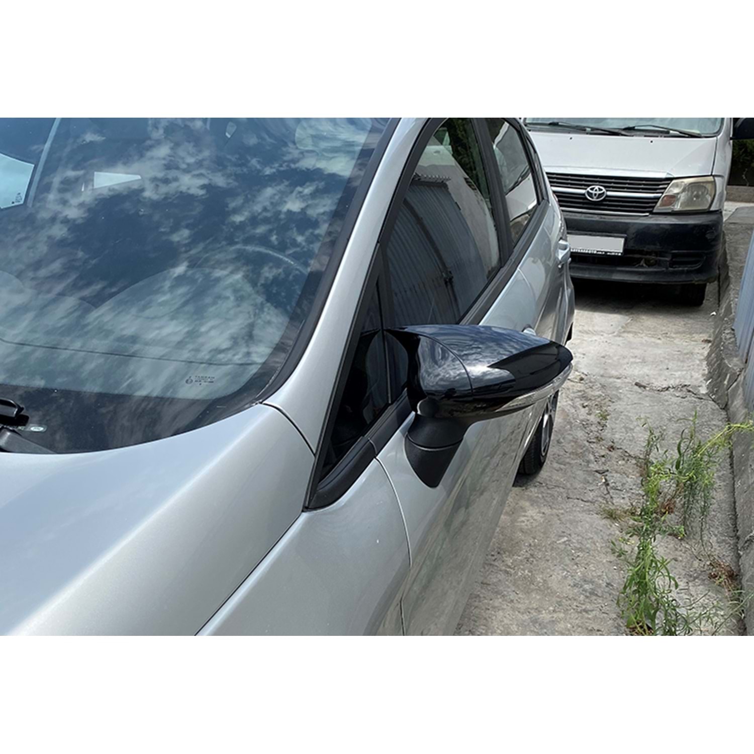 Fiesta Batman Ayna Kapağı Piano Black / 2008-2017 Fiesta Batman Ayna Kapağı Piano Black / 2008-2017