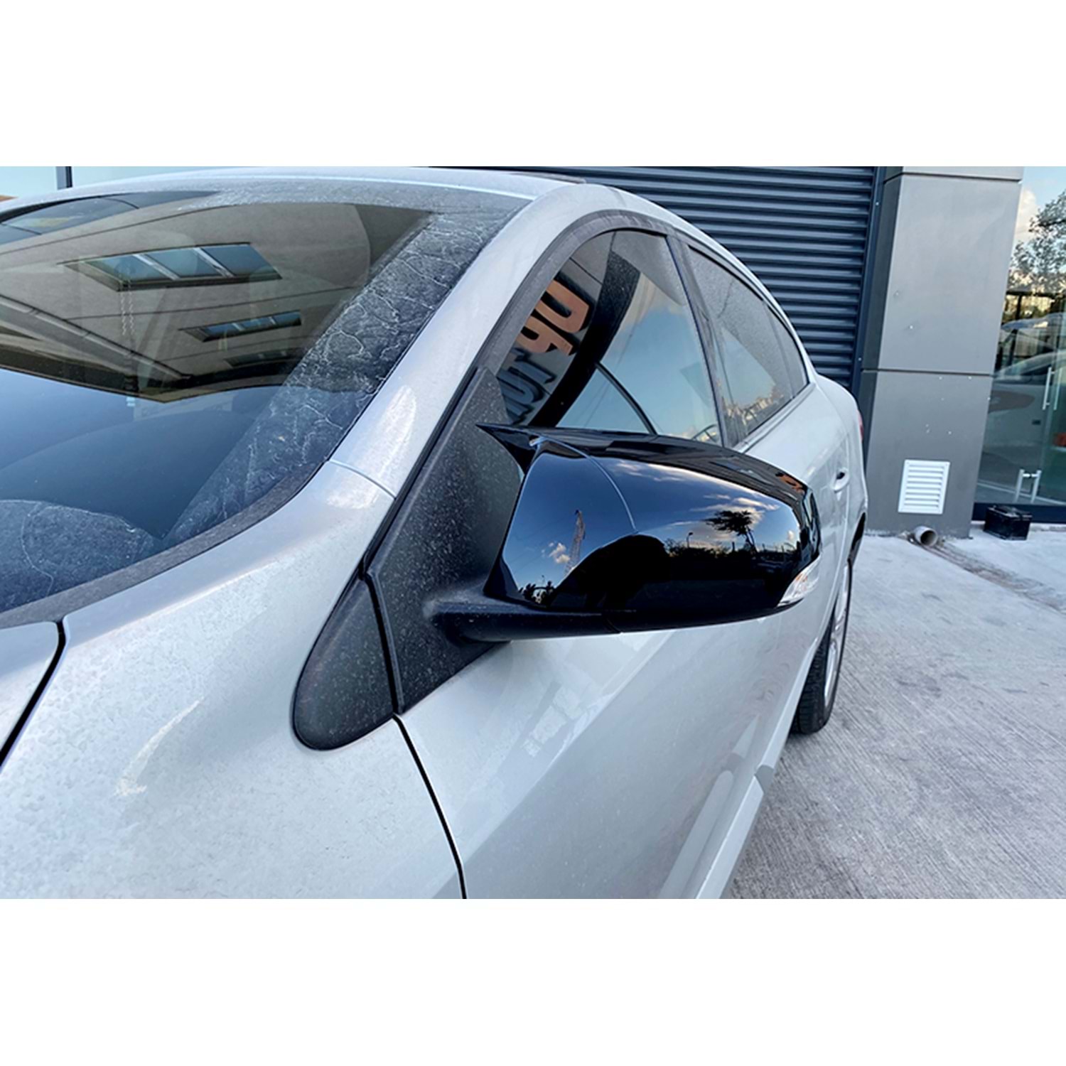 Fluence Batman Ayna Kapağı Piano Black / 2009-2016 Fluence Batman Ayna Kapağı Piano Black / 2009-2016