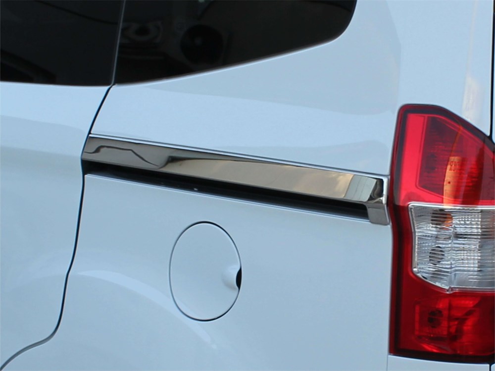 Ford Courier Sürgülü Kapı Çıtası 2 Prç Krom 2014 ve Sonrası Ford Courier Sürgülü Kapı Çıtası 2 Prç Krom 2014 ve Sonrası