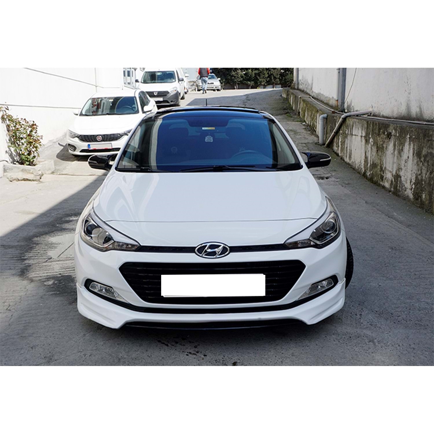 i20 Batman Ayna Kapağı Piano Black / 2014 sonrası i20 Batman Ayna Kapağı Piano Black / 2014 sonrası
