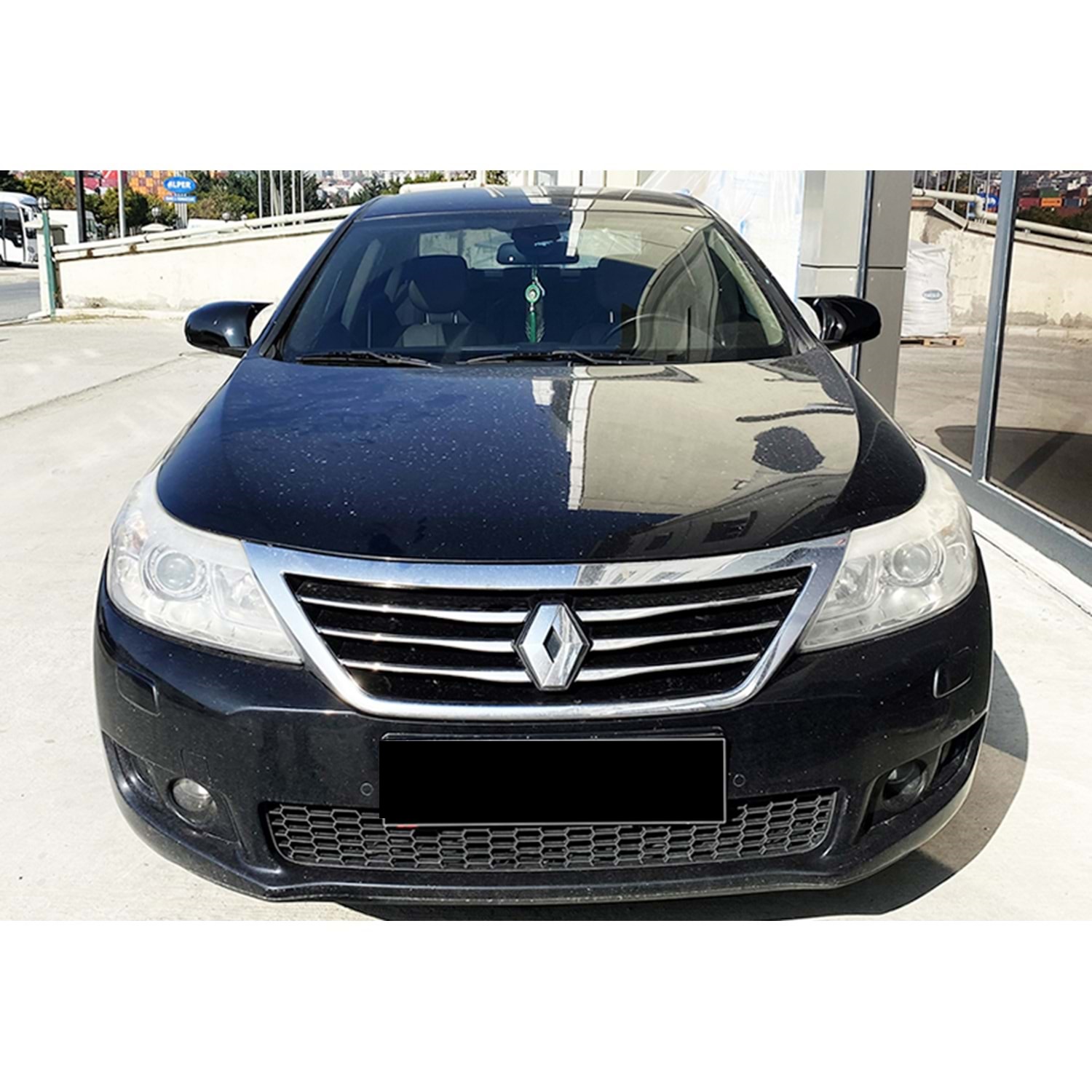 Latitude Batman Ayna Kapağı Piano Black / 2010-2015 Latitude Batman Ayna Kapağı Piano Black / 2010-2015