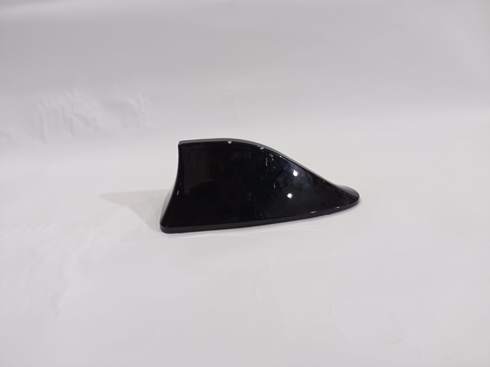Opel Corsa Uyumlu Balina Anten Parlak Siyah Shark (Contasız) Opel Corsa Uyumlu Balina Anten Parlak Siyah Shark (Contasız)