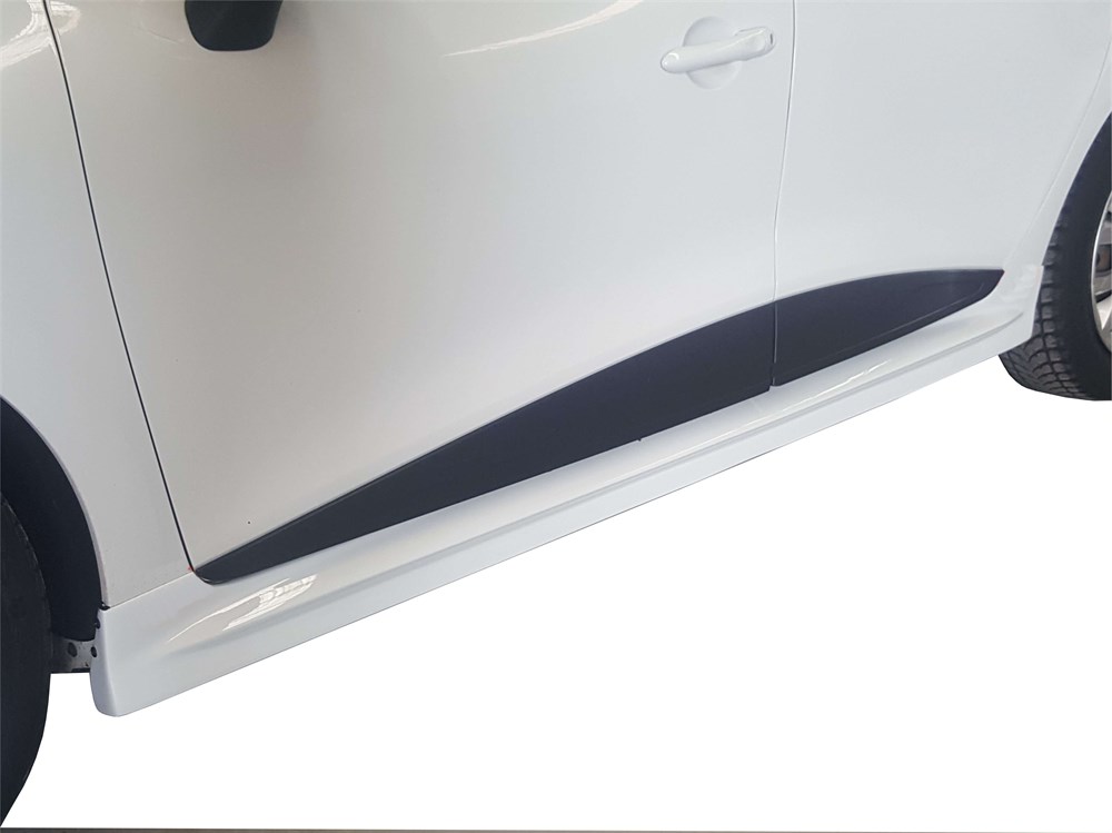 Renault Clio 4 Marşpiyel 2 Prç Fiber 2013-2019 Renault Clio 4 Marşpiyel 2 Prç Fiber 2013-2019
