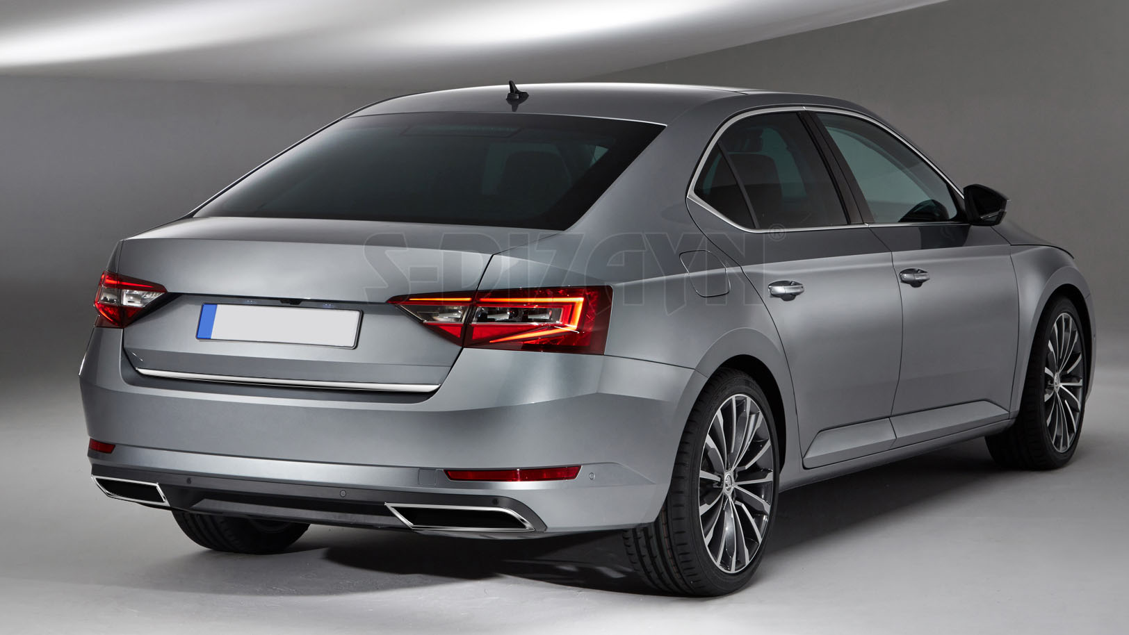 S-Dizayn Skoda Superb Krom Bagaj Alt Çıtası 2015-2023 S-Dizayn Skoda Superb Krom Bagaj Alt Çıtası 2015-2023