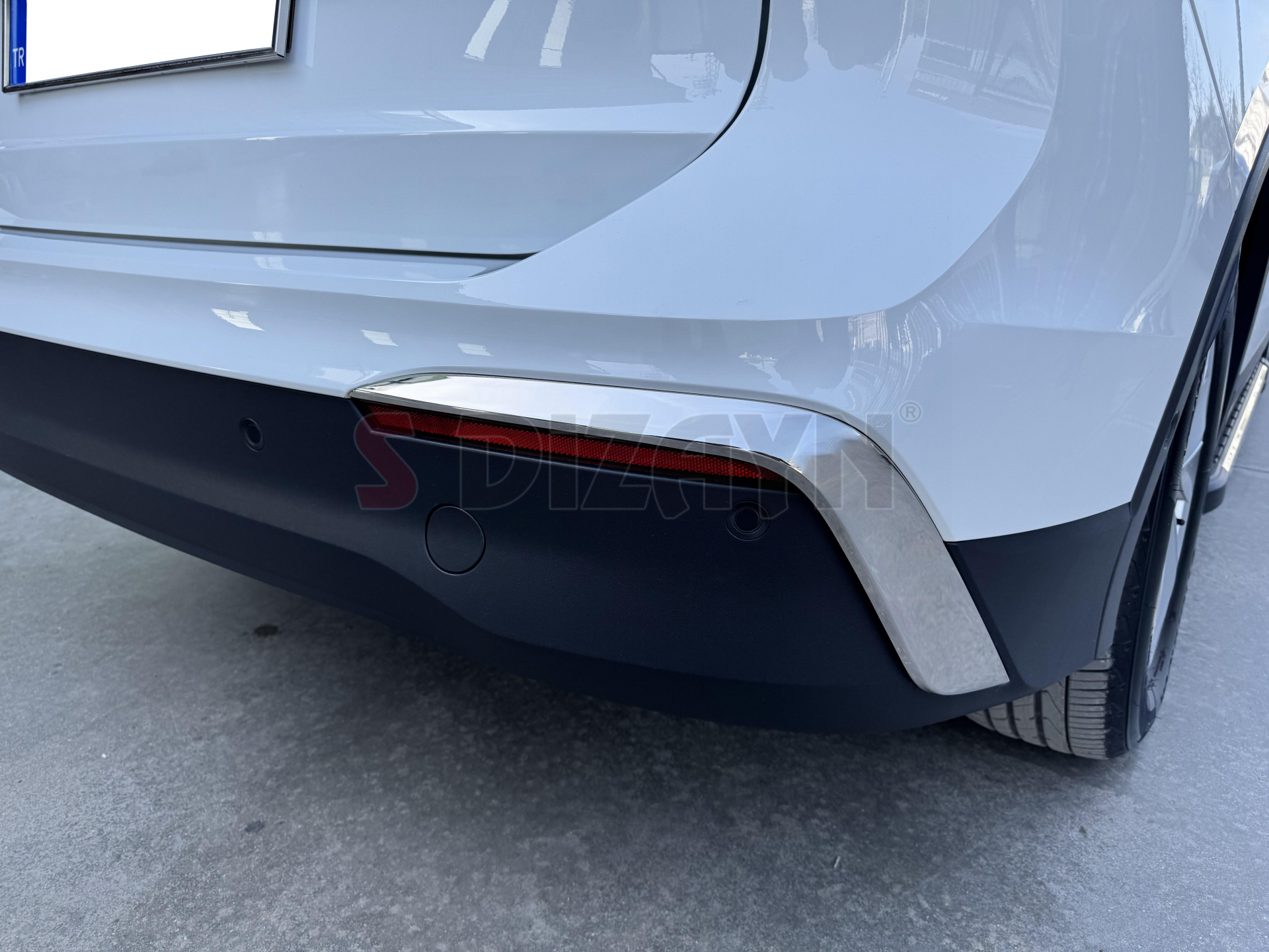 S-Dizayn VW Tiguan Krom Arka Tampon Difüzör Çıtası OEM Still 2 Prç. 2024 Üzeri A+ Kalite S-Dizayn VW Tiguan Krom Arka Tampon Difüzör Çıtası OEM Still 2 Prç. 2024 Üzeri A+ Kalite
