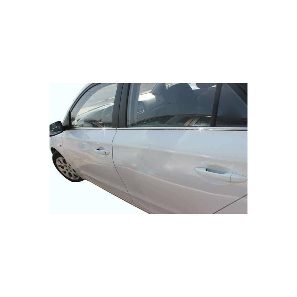Skoda Rapid SD Cam Çıtası 4 Prç Krom 2013 ve Sonrası Skoda Rapid SD Cam Çıtası 4 Prç Krom 2013 ve Sonrası