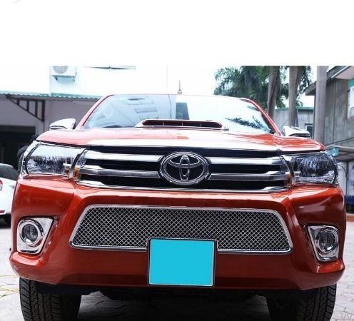 Toyota Hilux Uyumlu Sis Lambası Kapağı Krom 2016 Sonrası Toyota Hilux Uyumlu Sis Lambası Kapağı Krom 2016 Sonrası