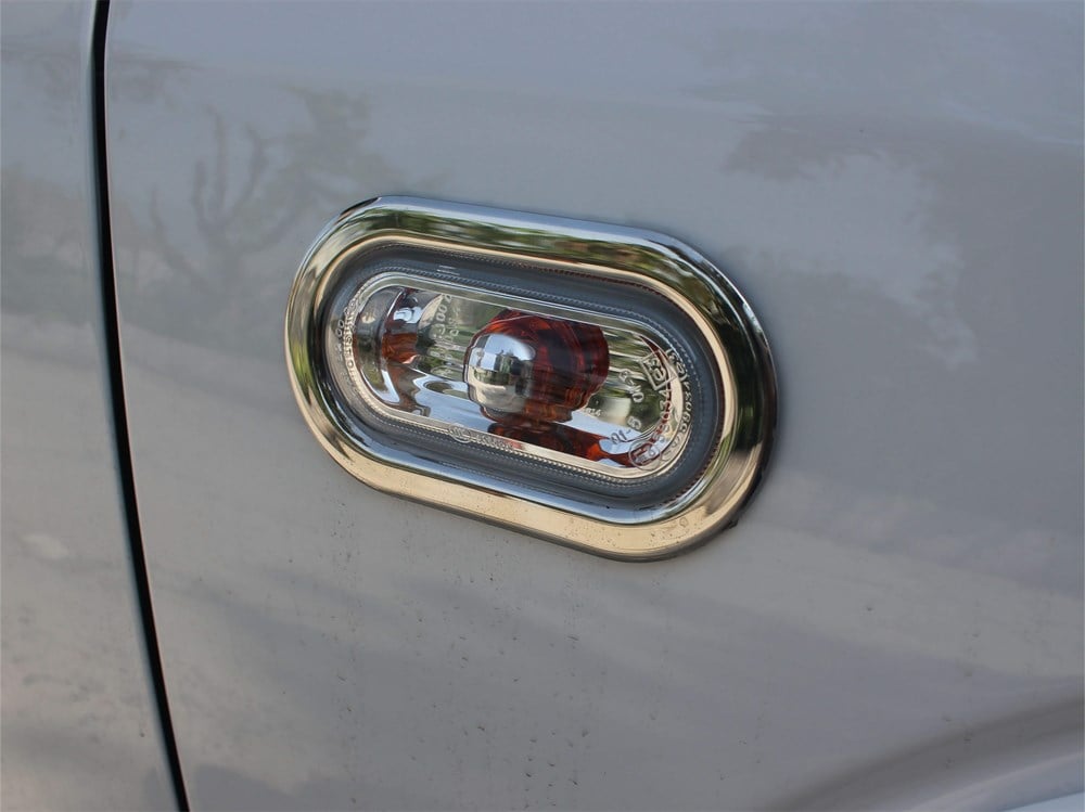 VW Amarok Sinyal Çerçevesi 2 Prç. Krom 2010-2016 VW Amarok Sinyal Çerçevesi 2 Prç. Krom 2010-2016