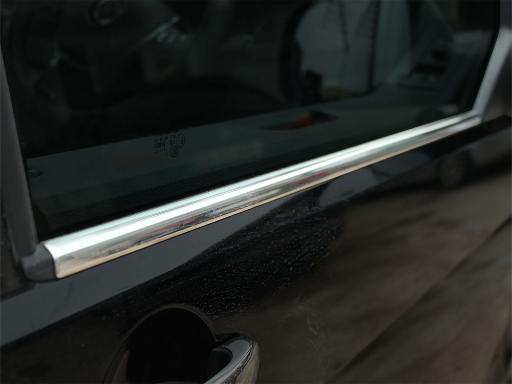 VW Transporter T6 Cam Çıtası 2 Prç Krom 2015 ve Sonrası VW Transporter T6 Cam Çıtası 2 Prç Krom 2015 ve Sonrası